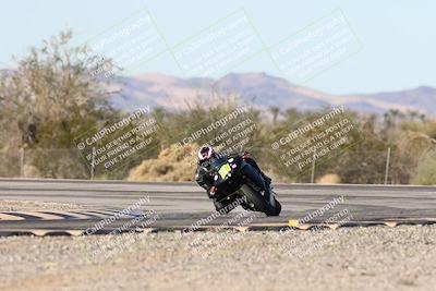 media/Dec-06-2025-CVMA (Sat) [[4a896cc04c]]/Race 8- Formula 40 MW and LW/